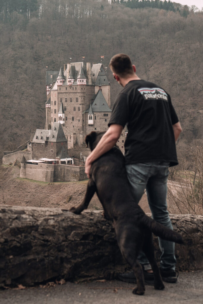 Burg Eltz with a dog